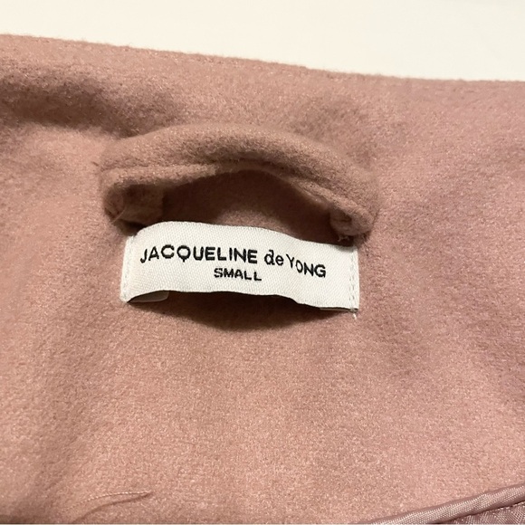 Jacqueline de Yong Woman’s Coat Size Small - Picture 4 of 16